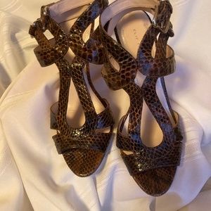 Elie Tahari Snakeskin Sandals 9.5